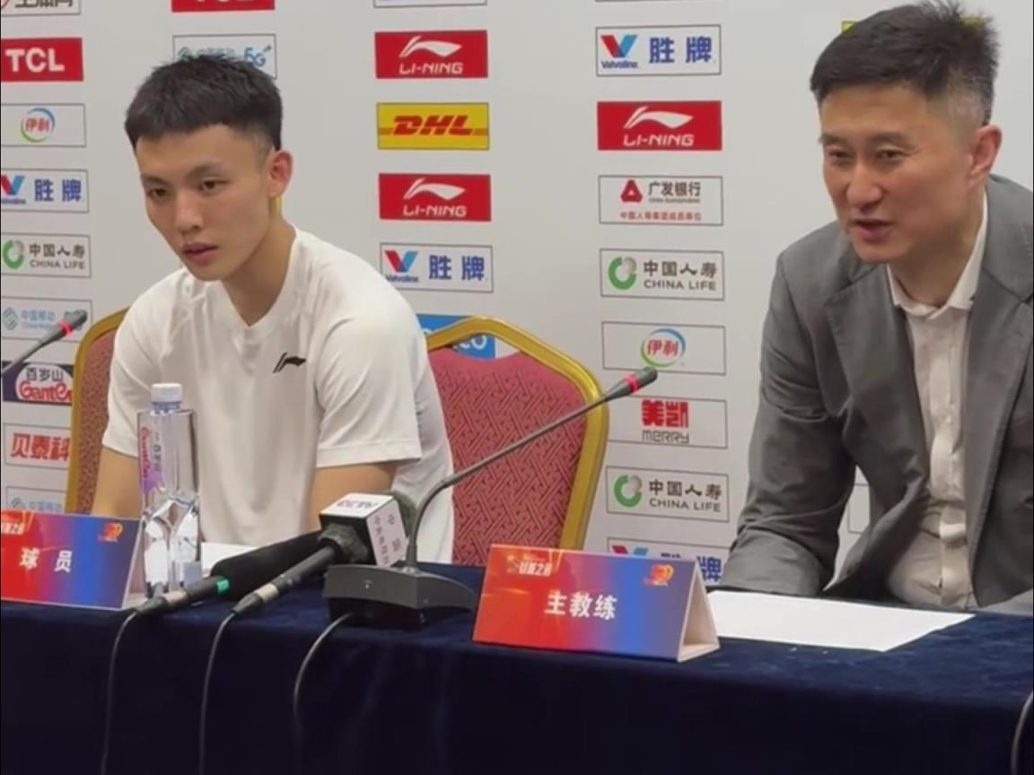 這是能說的嗎徐杰：杜指導賽前說了，這場球就是打架和摔跤！