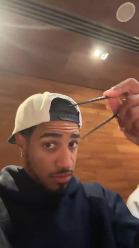 歸化歸化哈利伯頓這筷子拿的還挺標(biāo)準(zhǔn)?。?！