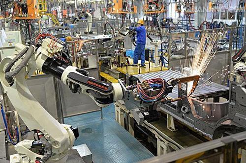 首超百萬億后，中國經濟如何優化“飛行姿態”與“系統集成”？